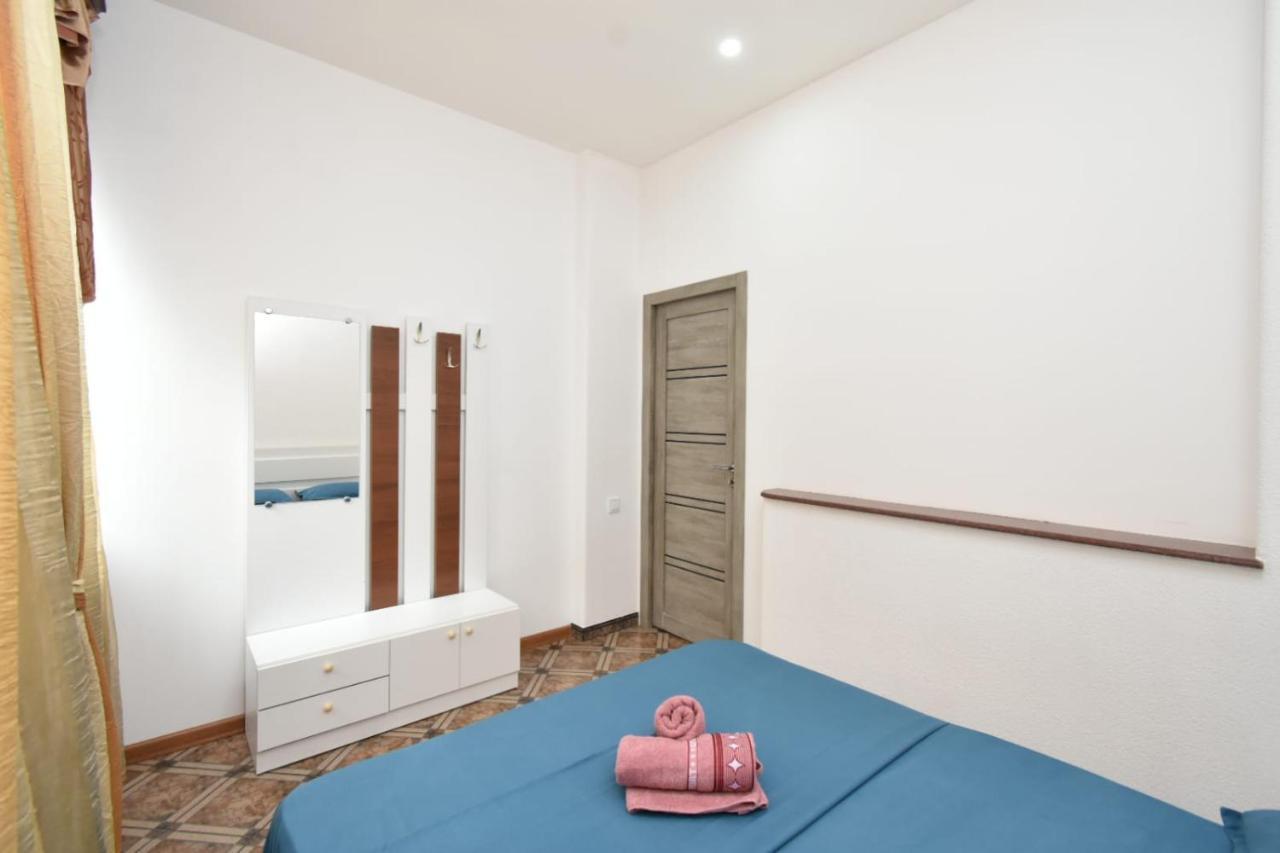 Guesthouses Opera Yerevan Luaran gambar
