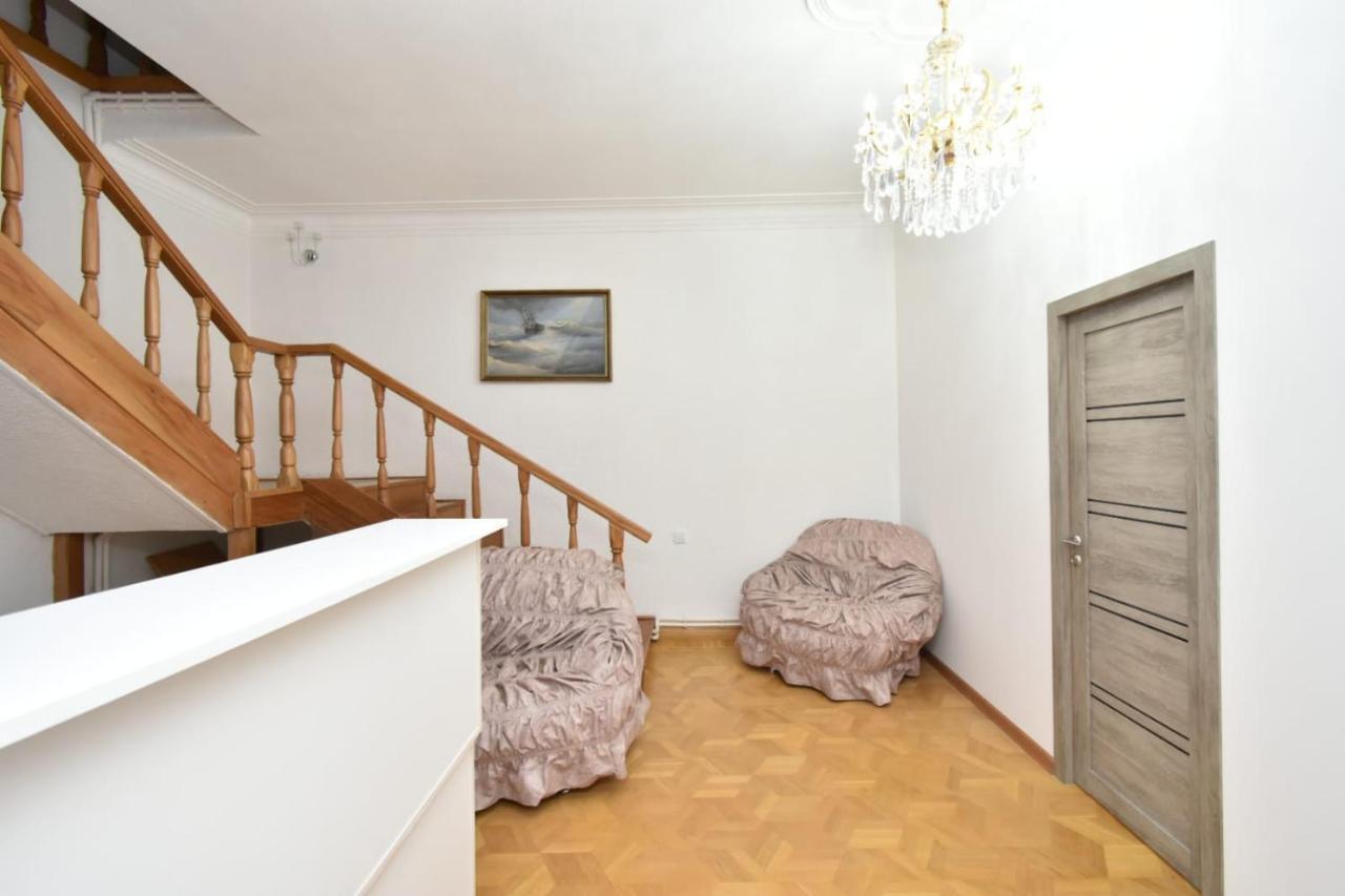 Guesthouses Opera Yerevan Luaran gambar