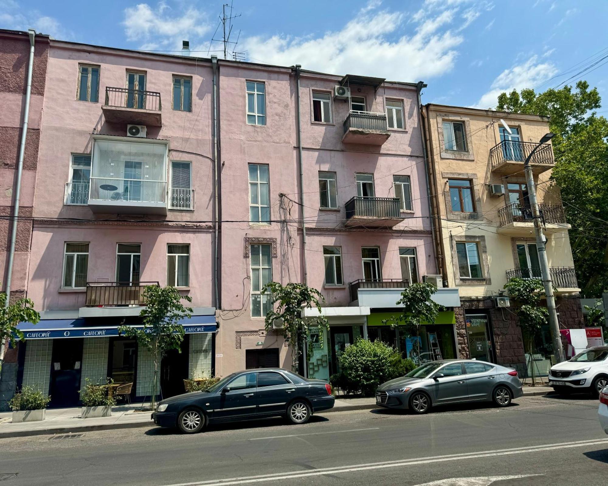 Guesthouses Opera Yerevan Luaran gambar